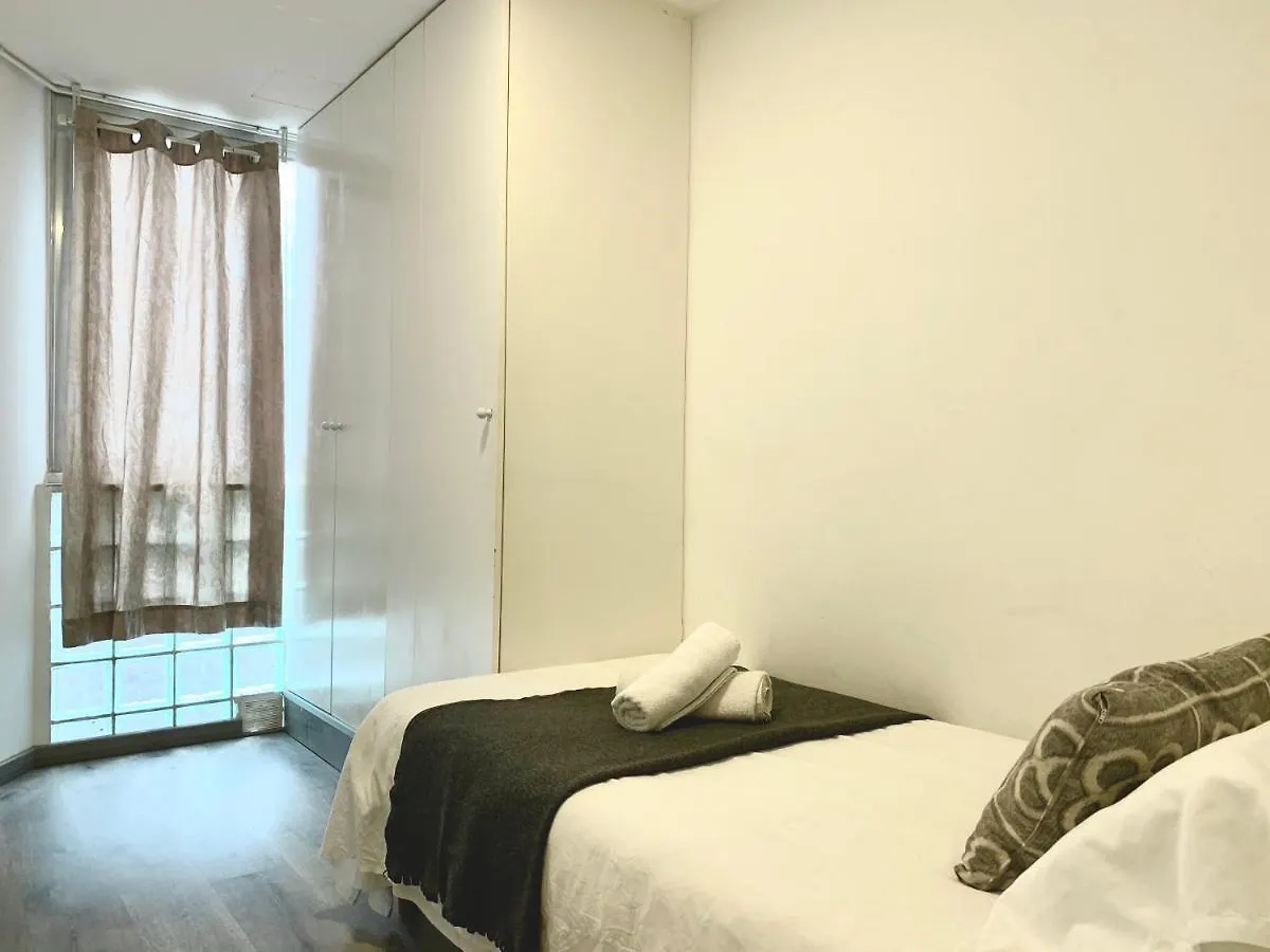 Charm Sagrada Familia Apartment Barcelona 0*,